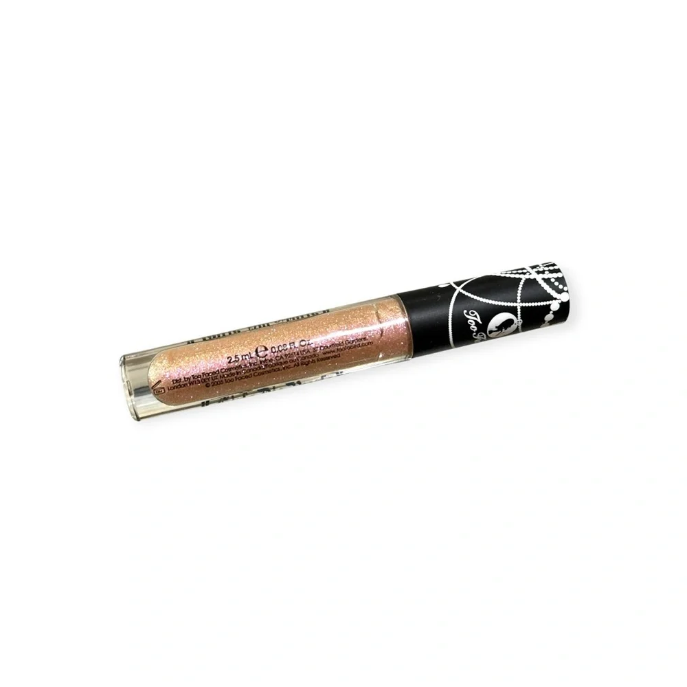 Deadstock: new Too Faced ᨎ Girls Dig Pearls Lip Gloss ᨎ Mermaid ᨎ Full Size Rare